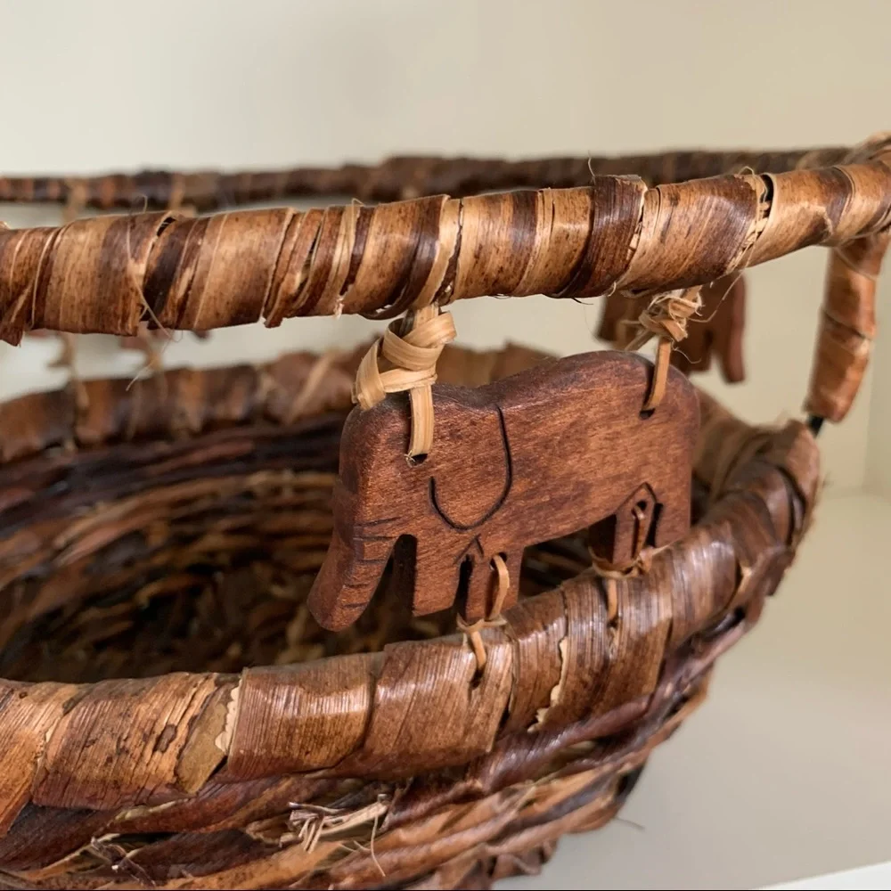 Large elephant basket
